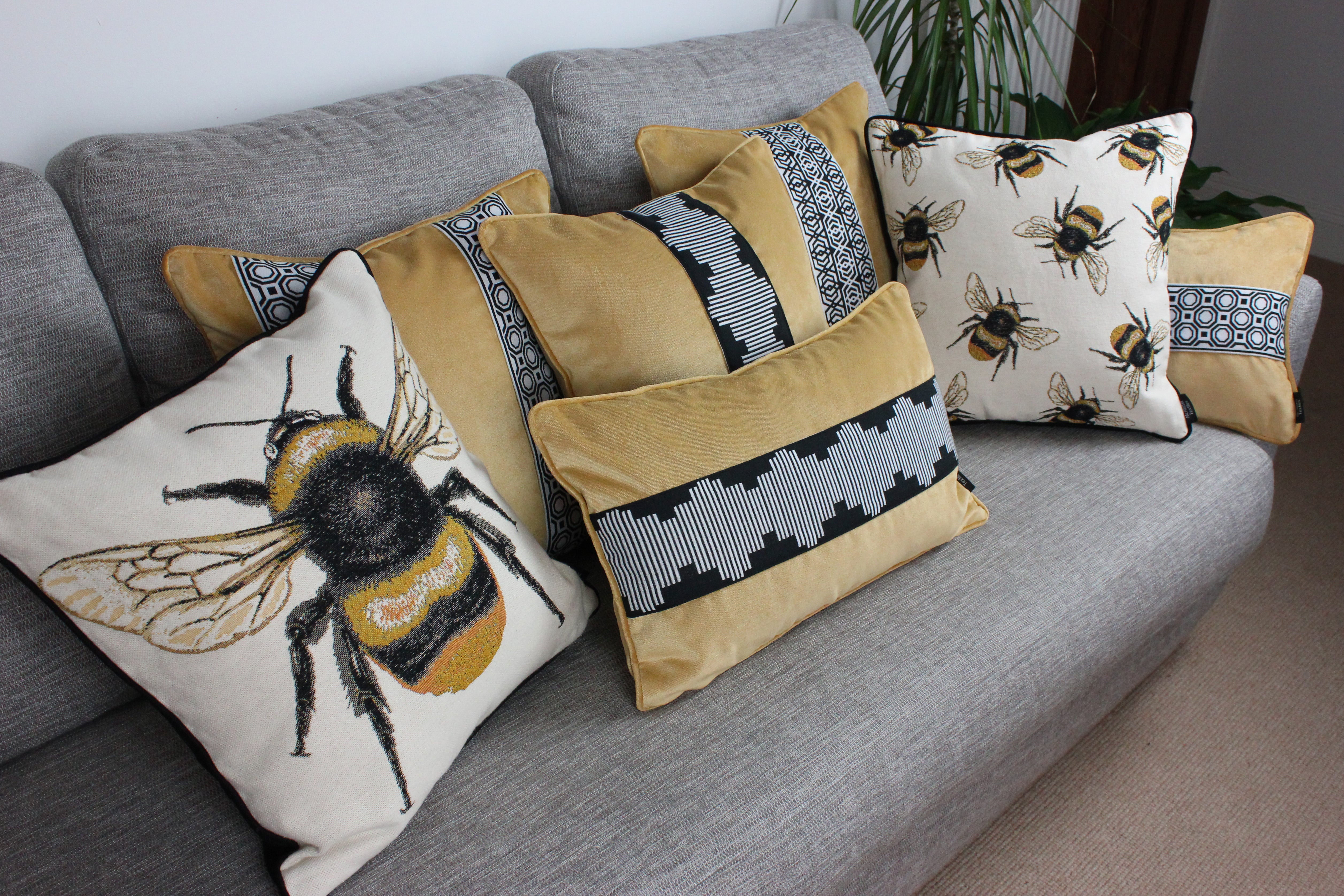 Thistle Cushions in Tapestry Fabric – McAlister Textiles