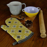 Load image into Gallery viewer, McAlister Textiles Laila Yellow Cotton Print Oven Mitt Kitchen Accessories 
