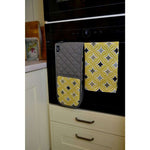 Load image into Gallery viewer, McAlister Textiles Laila Yellow Cotton Print Oven Mitt Kitchen Accessories 
